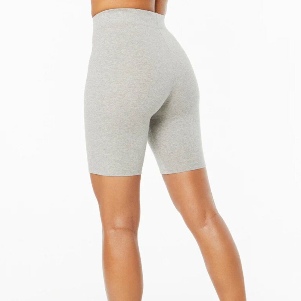 Good American Essential Bike Short Heather Grey Size 1 Small NWT